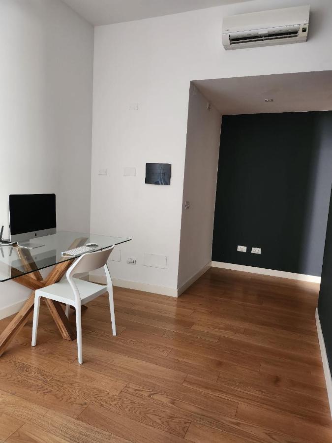 Suite Via Roma 107 Сассари Экстерьер фото